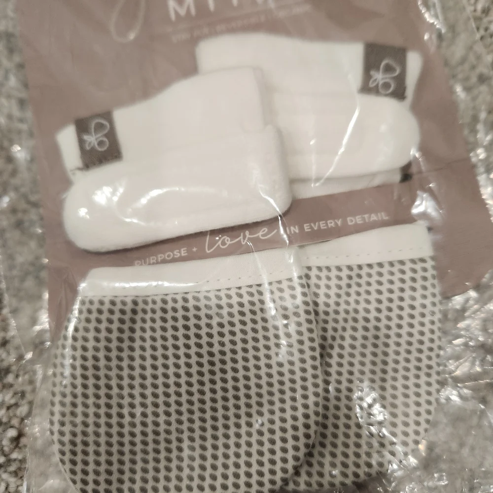 Goumi Kids Mittens - White and Gray